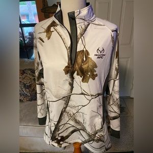 New Realtree White Camo Pullover Jacket